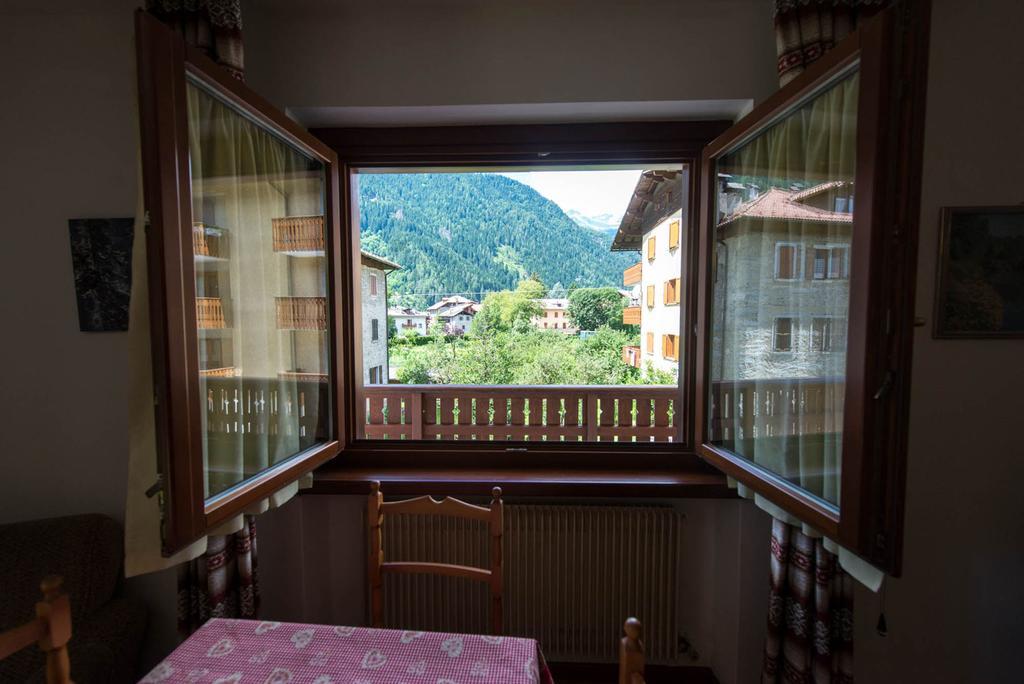 Residence Alpen Casavacanze Pinzolo Cameră foto